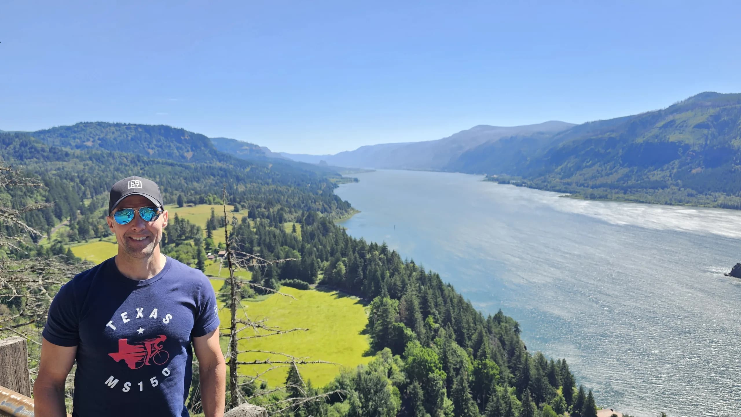 Carey Rouse above the Columbia River Gorge